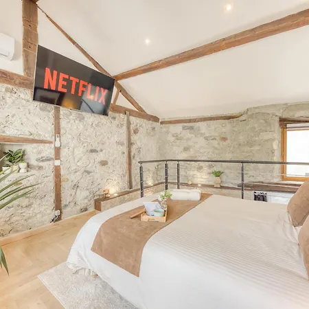 Tatil Evi Escale Premium A 5 Minutes De L'autoroute, Arrivee Autonome, Lit De Gamme Et Clim