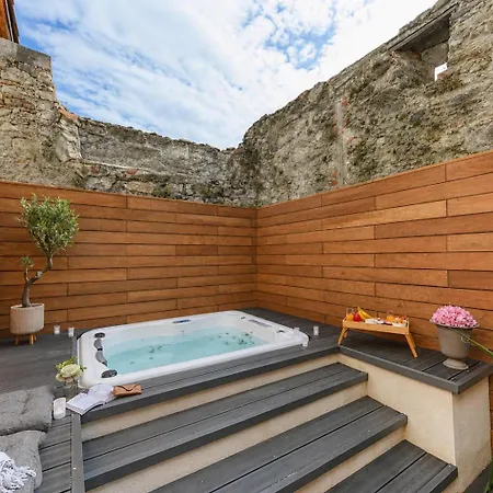 Tatil Evi Escale Premium A 5 Minutes De L'autoroute, Arrivee Autonome, Lit De Gamme Et Clim